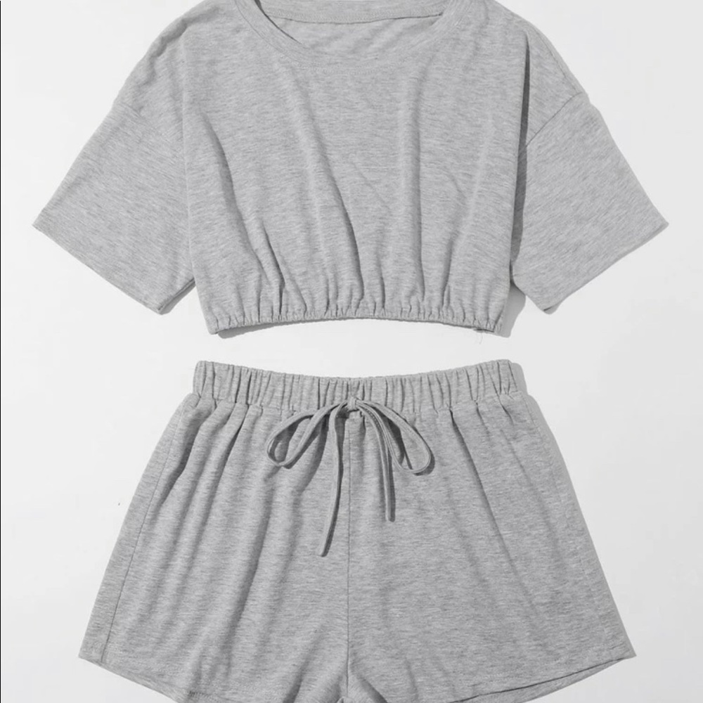 Two piece set